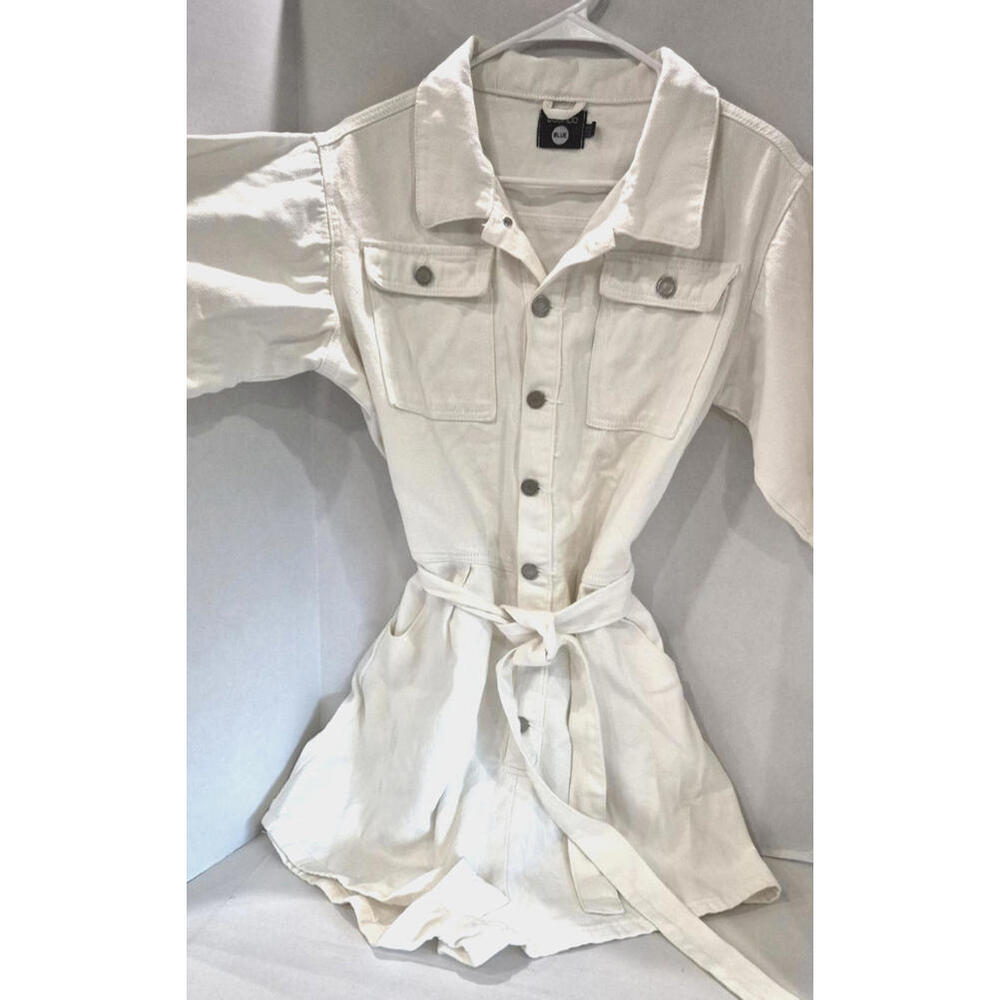 Boohoo Blue Women's WHITE Denim Size 16 Jean Shorts Jumpsuit Jumper ~ PAINTER